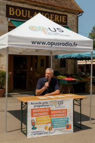 ✨ OPus Radio débarque sur le marché de Charny ! ✨